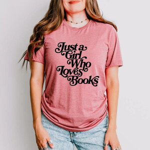Simply Sage Market ���f�B�[�X �g�b�v�X T�V���c �O���t�B�b�N Simply Sage Market Just A Girl Who Loves Books - Women'short Sleeve Graphic T-Shirt Mauve