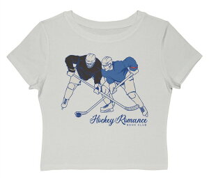 �A���u�����f�b�h ���f�B�[�X �g�b�v�X T�V���c �O���t�B�b�N Unbranded Juniors' Grayson Threads The Label Hockey Romance Book Club Graphic Baby Tee Cloudancer