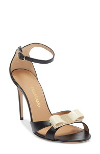 �t�F���K�� ���f�B�[�X �V���[�Y �T���_�� �A���N�� FERRAGAMO Roxy Vara Bow Ankle Strap Sandal Nero Biscotto Mascarpone