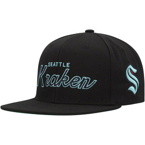 �~�b�`�F��&�l�X �����Y �A�N�Z�T���[ �X�q Men's Mitchell & Ness Black Seattle Kraken Core Team Script 2.0 Snapback Hat Black �u���b�N