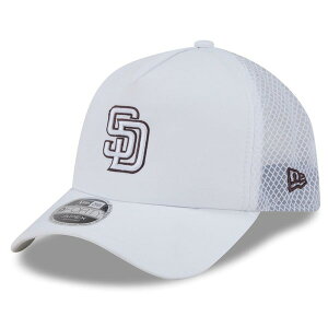 �j���[�G�� �����Y �A�N�Z�T���[ �X�q Men's New Era White San Diego Padres 2026 Batting Practice Apex 9FORTY Adjustable Trucker Hat White �z���C�g