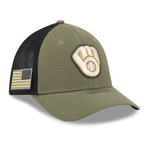 �j���[�G�� �����Y �A�N�Z�T���[ �X�q Men's New Era Olive Milwaukee Brewers 2026 Armed Forces Day 39THIRTY M-Crown Flex Hat Olive �I���[�u