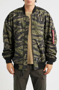 �A���t�@�C���_�X�g���[�Y �����Y �A�E�^�[ �W���P�b�g�E�u���]�� Alpha Industries L-2B Oversize Flight Jacketiger Camo �A�j�}��
