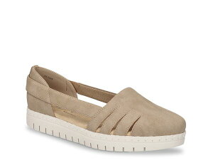C[W[Xg[g fB[X V[Y Xb|E[t@[ Easy Street Bugsy Slip-On Beige x[W