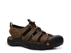 L[ Y V[Y T_ Keen Newport Fisherman Sandal Brown/Black ubN