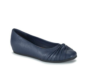 xAgbvX fB[X V[Y Xb|E[t@[ Navy Baretraps Chainey Slip-On