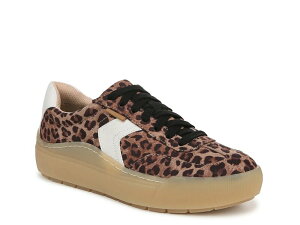 hN^[EV[ fB[X V[Y Xj[J[ vbgtH[ Dr. Scholl's Time Off Win Platform Sneaker Brown/Black Leopard Print ubN