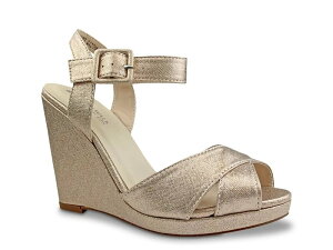 xW~EH[N fB[X V[Y T_ Touch Ups by Benjamin Walk Stormy Wedge Sandal Beige Metallic x[W
