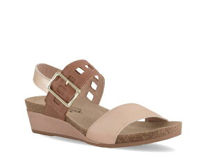 �i�I�g ���f�B�[�X �V���[�Y �T���_�� Naot Dynasty Wedge Sandal Carameleather