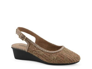 �N���t�o�C�z���C�g�}�E���e�� ���f�B�[�X �V���[�Y �p���v�X Cliffs by White MountainBoris Wedge Pump Cognac �z���C�g
