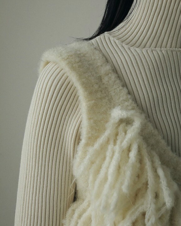 楽天市場】【SOLD OUT】anuke アンヌーク Fringe Knit Bustier 
