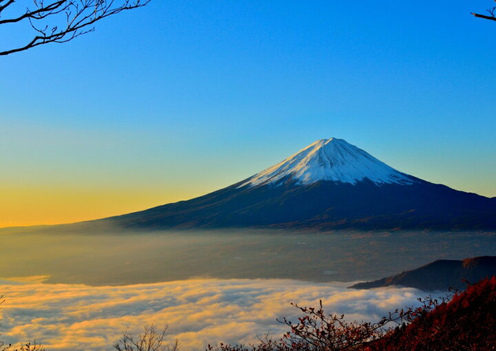 楽天市場 絵画風 壁紙ポスター はがせるシール式 天晴れの富士山と雲海 富士山 ふじやま 開運 パワースポット キャラクロ Fjs 001a2 版 594mm 4mm 建築用壁紙 耐候性塗料 インテリア レアルインターショップ