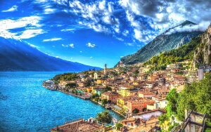 �G�敗 �ǎ��|�X�^�[ (�͂�����V�[����) �\�����g�̌i�F �C�Ƌ�Ɖ_ �A�}���t�B�C�� �C�^���A �L�����N�� AMLF-004W1 (���C�h�� 921mm×576mm) �����{���� �E�H�[���X�e�b�J�[ �����C�|�X�^�[