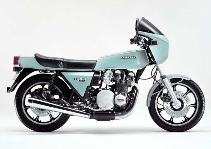 楽天市場 絵画風 壁紙ポスター はがせるシール式 カワサキ Z1000 Z1 R 1977年 カフェレーサー 名車 バイク キャラクロ Kz1r 005a2 版 594mm 4mm 建築用壁紙 耐候性塗料 インテリア レアルインターショップ
