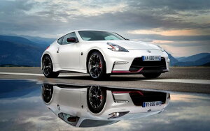 �G�敗 �ǎ��|�X�^�[ (�͂�����V�[����) ���Y �t�F�A���f�BZ NISMO 370Z Z34�^ �z���C�g 2014�N �L�����N�� Z34N-003W2 (���C�h�� 603mm×376mm) �����{���� �E�H�[���X�e�b�J�[ �����C�|�X�^�[