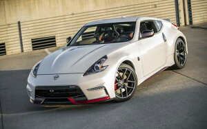 �G�敗 �ǎ��|�X�^�[ (�͂�����V�[����) ���Y �t�F�A���f�BZ NISMO 370Z Z34�^ �z���C�g 2014�N �L�����N�� Z34N-005W1 (���C�h�� 921mm×576mm) �����{���� �E�H�[���X�e�b�J�[ �����C�|�X�^�[