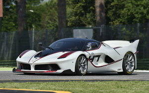 �G�敗 �ǎ��|�X�^�[ (�͂�����V�[����) �t�F���[��FXX K�G�{���c�B�I�[�l �z���C�g 2015�N ���E�t�F���[���x�[�X ���[�X�J�[ �L�����N�� FXXK-001W1 (���C�h�� 921mm×576mm) �����{���� �E�H�[���X