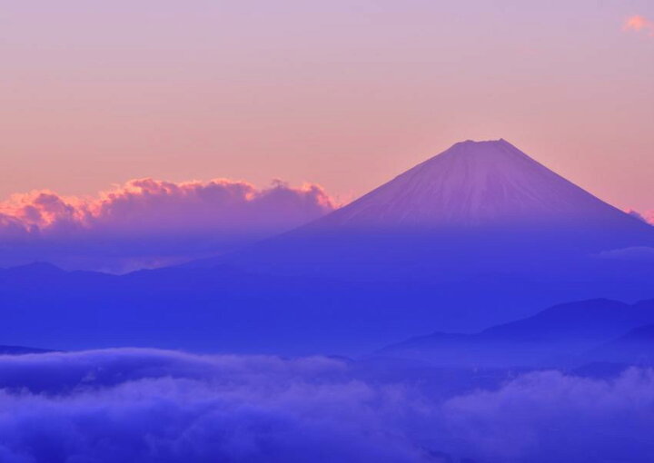 楽天市場 絵画風 壁紙ポスター はがせるシール式 地球の撮り方 高ボッチ高原からの諏訪湖越しの赤富士 紅富士 富士山 絶景スポット キャラクロ C Zjp 012a1 A1版 0mm 585mm 建築用壁紙 耐候性塗料 インテリア レアルインターショップ