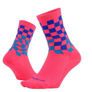 DeFeet �f�B�t�B�[�g �T�C�N�����O�\�b�N�X AI 6�C���` CHECKERED PAST HI VIS PINK M�T�C�Y