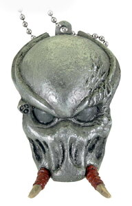 �yTRACKER PREDATOR�z�v���f�^�[ �}�X�N�N���j�N��