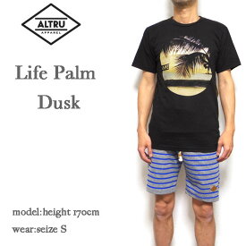 ALTRU Tシャツ メンズ LIFE magazine PALM DUSK ブラック 半袖 USA製 フォトプリント グラフィックTシャツ コットン アルトゥルー オルトゥルー 夏 アメカジ サーフ ストリート