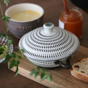 yACezΌ ΌĂ RRbg ڋʏĂ IׂfUC і  q  H  lXgAo NHK CbsŏЉ܂ \[T[͕t