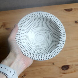 小石原焼 小石原焼き リム鉢 浅鉢 リム皿 2種類から選べる 宝山窯 14.5cm 飛び鉋 小皿 森山宝山 陶器 器 食器