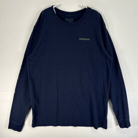 古着 パタゴニア patagonia 長袖Tシャツ 胸 袖 アウトドア ロゴ M ネイビー プリント メンズ 【中古】