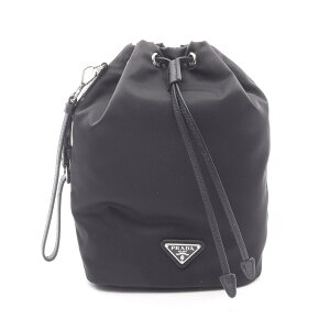 �y10%OFF�N�[�|���Ώ� 5/23 20���`5/27 9:59�z�v���_ PRADA Re-Nylon �|�[�` �o�b�O �i�C���� �T�t�B�A�[�m���U�[ �u���b�N�n 1NS369R067F0002 �y�V�i�z