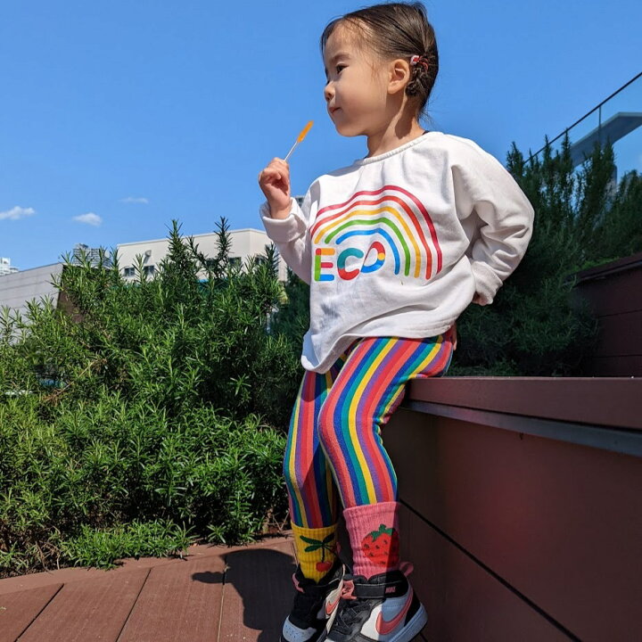 楽天市場 大人気商品再入荷 ストライプレギンス韓国子供服 ネオン ネオンカラー カラフル カラフルカラー 姉妹おそろい 兄弟おそろい おそろいコーデ 柔らかいスウェット おしゃれ 可愛い 履きやすい 楽ちん 伸びる パステル レインボー 派手 子供服 キッズreco