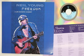 【中古】LASERDISC Neil Young Freedom-a Live Acoustic Concert WPLP9038 WARNER REPRISE