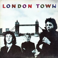 【中古】LP Wings London Town SW11777 CAPITOL /00260