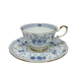 【長期保管品】NARUMI ナルミ　ミラノ ティーカップ＆ソーサー 210cc (9682-6792)　送料無料 【ボーンチャイナ】 【磁器】 【食器】 【茶器】 【金彩】 【梅柄】 【ブルー】 【鳴海製陶株式会社】 【Narumi China Corporation】
