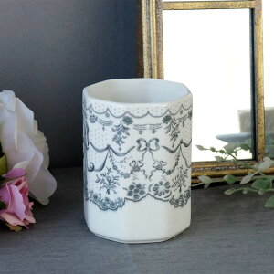 uV   }`hG ԕ { AeB[N Pn  GKg NVbN p` Mathilde M