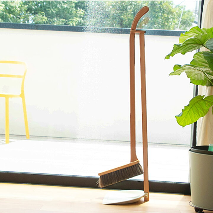 楽天市場 Iris Hantverk イリスハントバーク ダストパンブラシセット ほうき ホウキ ちりとり チリトリ セット 自立 収納 屋内 屋外 玄関 室内 用 ベランダ 馬毛 ブナ ナチュラル 清掃 掃除 掃除用品 北欧 インテリア おしゃれ かわいい 天然木 天然素材 ギフト 送料