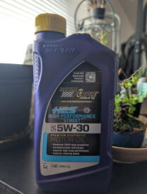 【正規輸入商品】Royal Purple Oil　HPS 5W-30 1qt ボトル