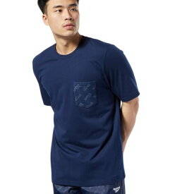 【リーボック公式】ロゴ ポケット Tシャツ / CL Logo Pocket Tee（カレッジネイビー）