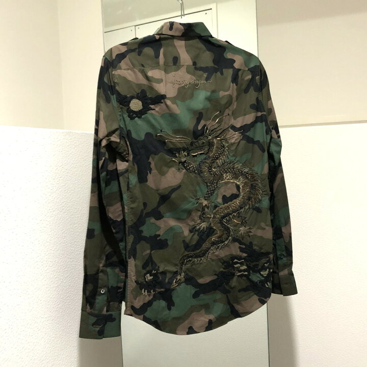 楽天市場】VALENTINO ヴァレンティノ ドラゴン刺繍 迷彩 トップス 
