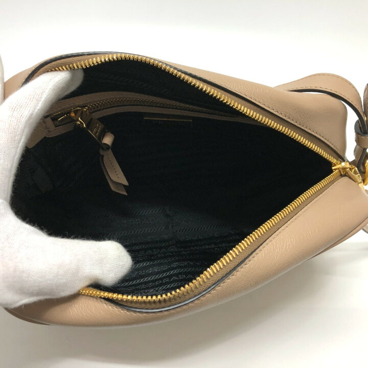 楽天市場】PRADA プラダ 1BH089 ロゴ GLACE CALF CAMMEO ファスナー式 