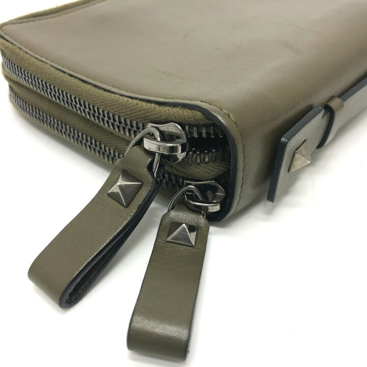 楽天市場】Valentino Garavani ヴァレンティノ・ガラヴァーニ ロック  