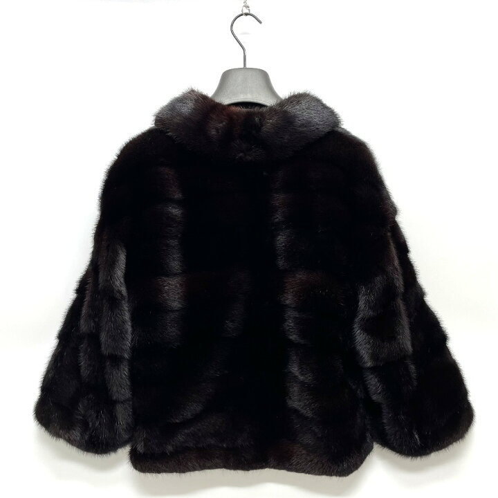 楽天市場】FENDI フェンディ 毛皮 2021年モデル ショート丈 ボレロ  