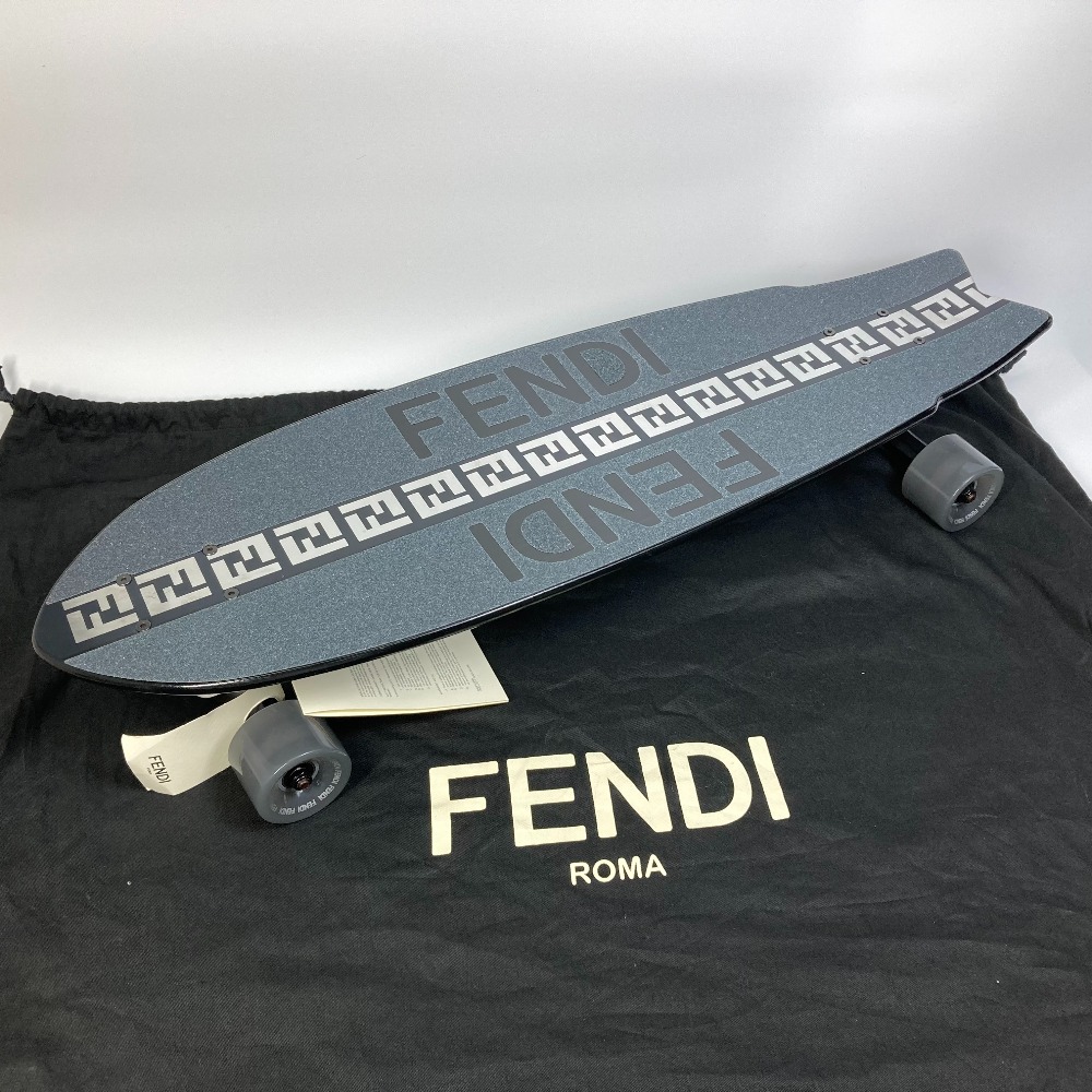 楽天市場】FENDI フェンディ 7AR892 スケボー ロゴ FF ロングボード