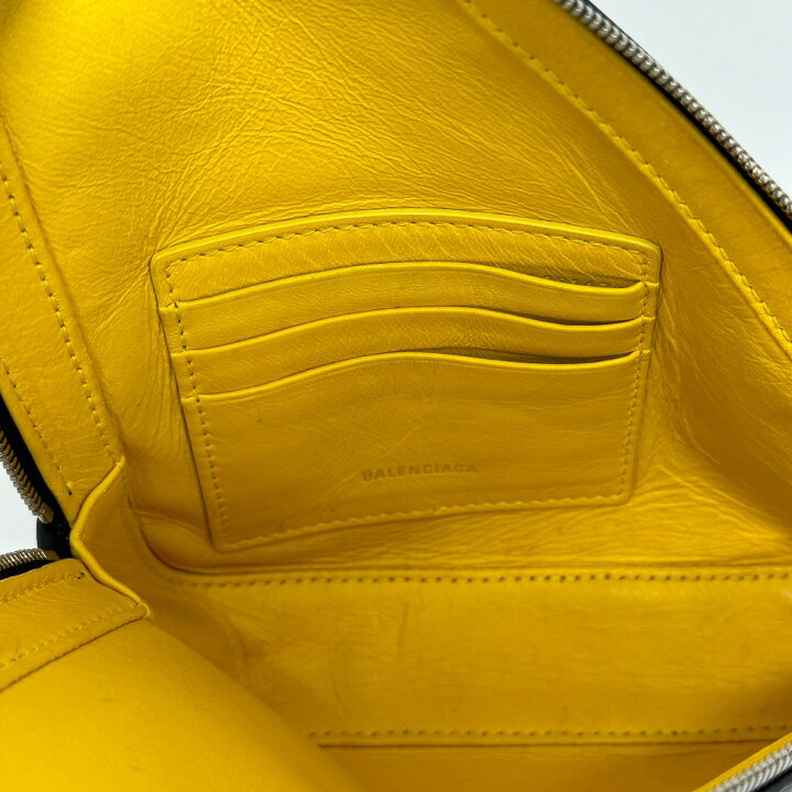 楽天市場】BALENCIAGA バレンシアガ 476976 トライアングル 三角 
