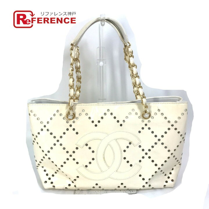 楽天市場】CHANEL シャネル ポーチ付き パンチング CC ココマーク W 