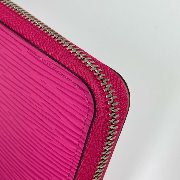 未使用 LOUIS VUITTON ルイヴィトン M82050 ジッピーウォレット  