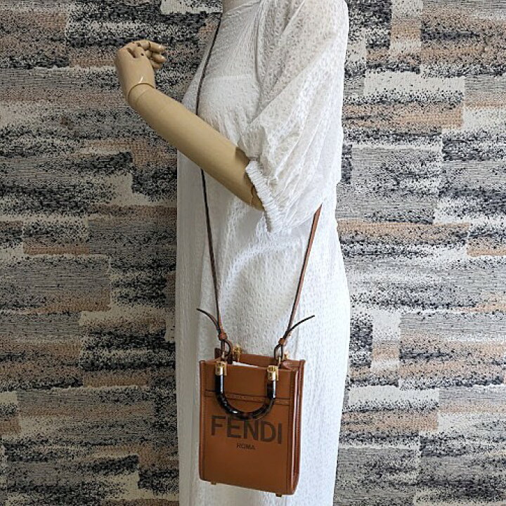 楽天市場】FENDI フェンディ サンシャイン ショッパー ミニ 8BS051 