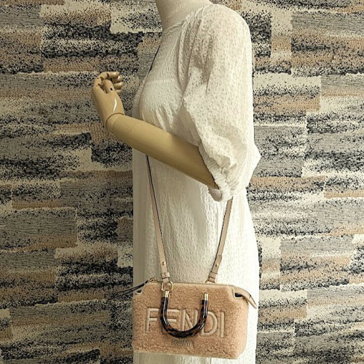 楽天市場】FENDI フェンディ バイザウェイミニ 8BS067 シープスキン 