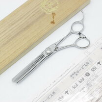 楽天市場】ナルトシザー（メイク道具・ケアグッズ｜美容・コスメ・香水  