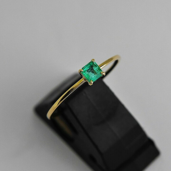 楽天市場】エメラルド0.278ct K18 エメラルドゴールドリング 透明感 