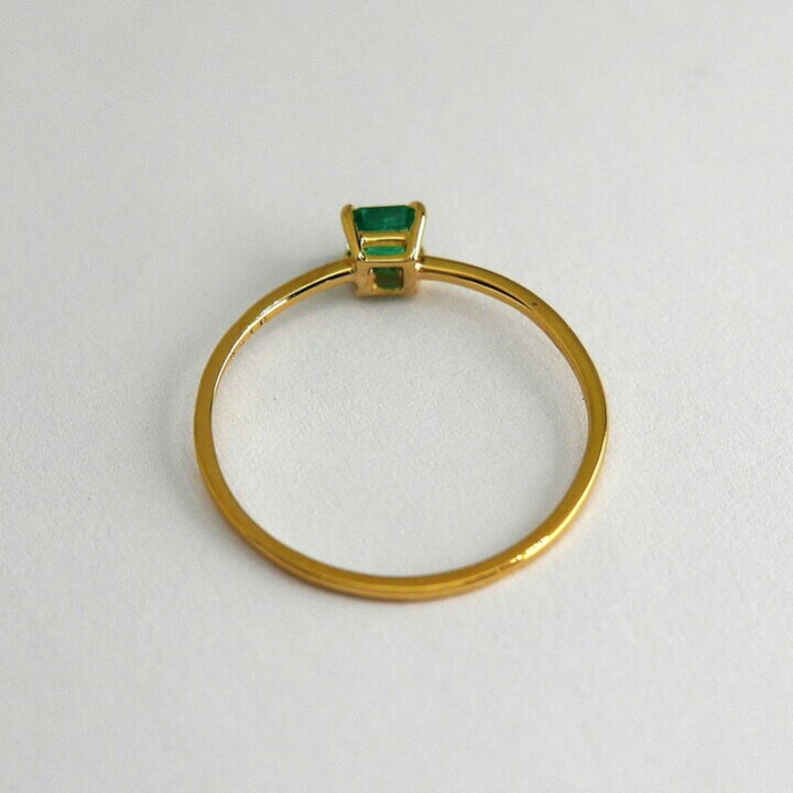 楽天市場】エメラルド0.278ct K18 エメラルドゴールドリング 透明感 